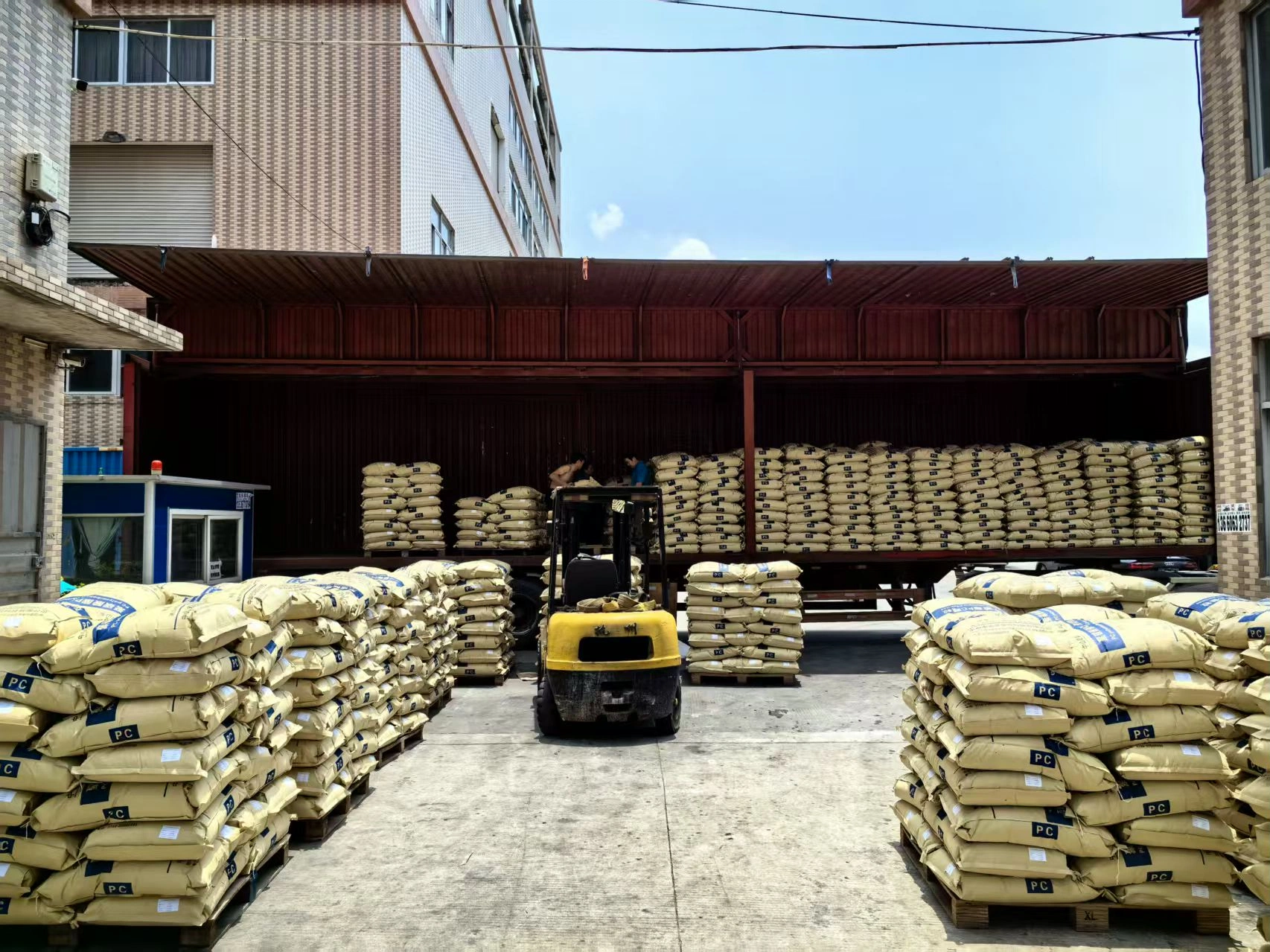 Warehouse handling